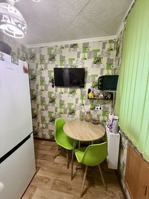 Продам двухкомнатную (2-комн.) квартиру, Октябрьской Революции ул, 34, Рошаль г