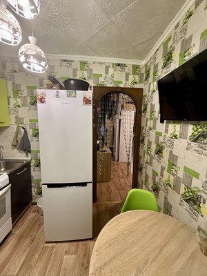 Продам двухкомнатную (2-комн.) квартиру, Октябрьской Революции ул, 34, Рошаль г