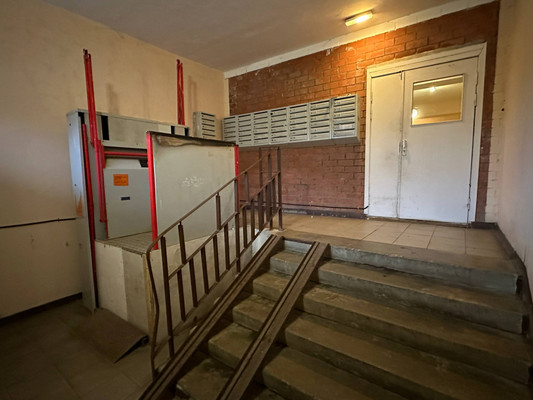 Продам двухкомнатную (2-комн.) квартиру, им Владимира Махалина мкр, 25, Дмитров г