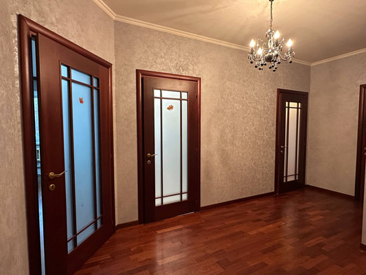 Продам двухкомнатную (2-комн.) квартиру, им Владимира Махалина мкр, 25, Дмитров г