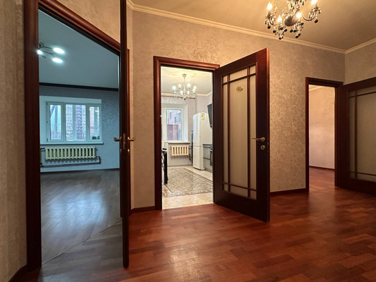 Продам двухкомнатную (2-комн.) квартиру, им Владимира Махалина мкр, 25, Дмитров г