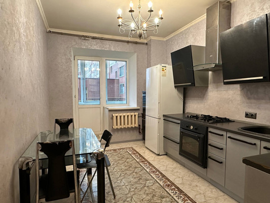 Продам двухкомнатную (2-комн.) квартиру, им Владимира Махалина мкр, 25, Дмитров г