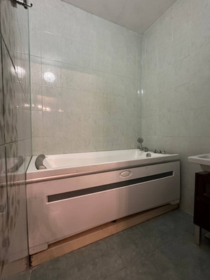 Продам двухкомнатную (2-комн.) квартиру, им Владимира Махалина мкр, 25, Дмитров г