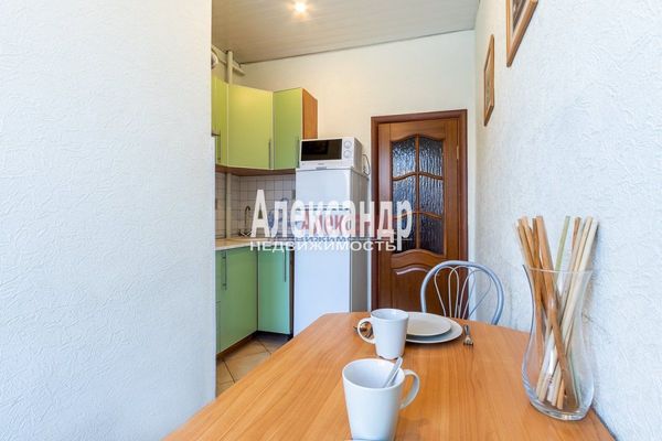 Сдам однокомнатную (1-комн.) квартиру, Невский пр-кт, 140, Санкт-Петербург г