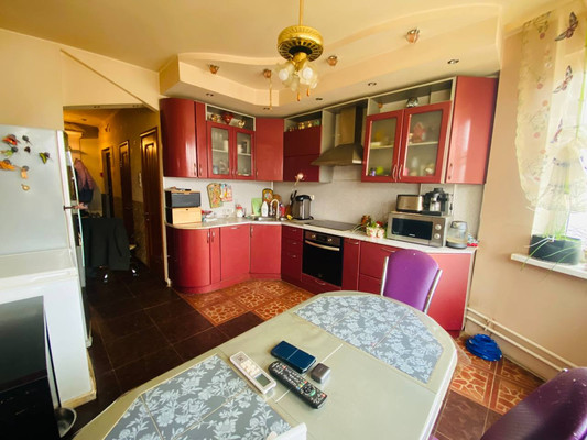 Продам трехкомнатную (3-комн.) квартиру, Гагарина пр-кт, 22к2, Люберцы г