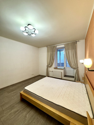 Продам двухкомнатную (2-комн.) квартиру, Ленинский пр-кт, 147к2, Санкт-Петербург г