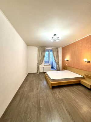 Продам двухкомнатную (2-комн.) квартиру, Ленинский пр-кт, 147к2, Санкт-Петербург г