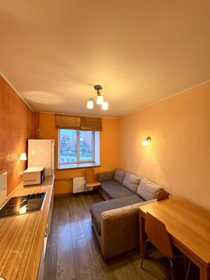 Продам двухкомнатную (2-комн.) квартиру, Ленинский пр-кт, 147к2, Санкт-Петербург г