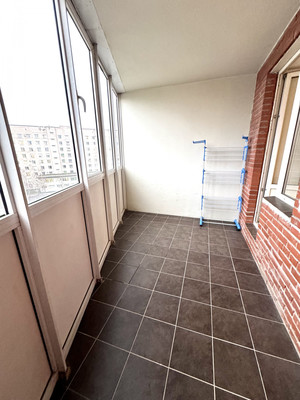 Продам двухкомнатную (2-комн.) квартиру, Ленинский пр-кт, 147к2, Санкт-Петербург г