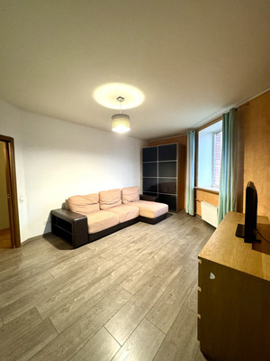 Продам двухкомнатную (2-комн.) квартиру, Ленинский пр-кт, 147к2, Санкт-Петербург г