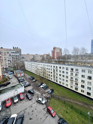 Продам двухкомнатную (2-комн.) квартиру, Ленинский пр-кт, 147к2, Санкт-Петербург г