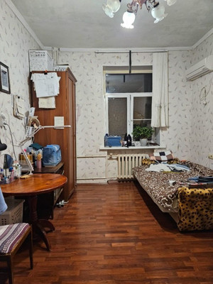 Продам трехкомнатную (3-комн.) квартиру, Новопесчаная ул, 16к1, Москва г