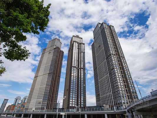 Продам трехкомнатную (3-комн.) квартиру, Генерала Дорохова пр-кт, вл1к2, Москва г