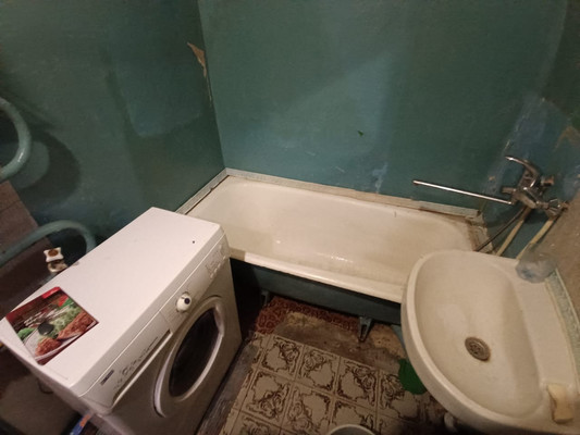 Продам двухкомнатную (2-комн.) квартиру, Южная ул, 27, Большое Руново п