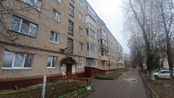 Продам двухкомнатную (2-комн.) квартиру, Южная ул, 27, Большое Руново п