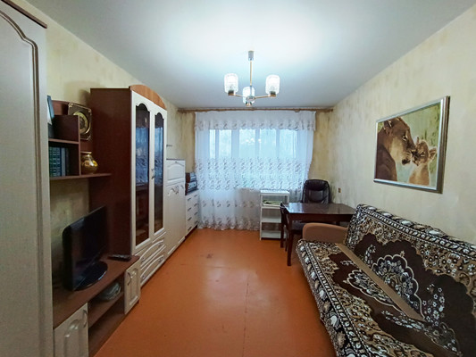 Продам двухкомнатную (2-комн.) квартиру, Любимова ул, 6, Иваново г