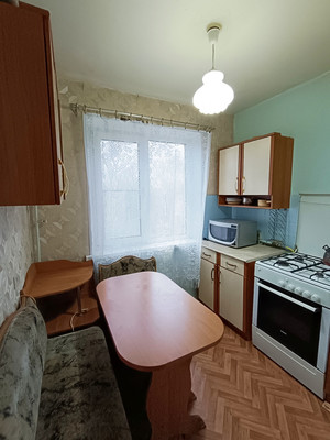 Продам двухкомнатную (2-комн.) квартиру, Любимова ул, 6, Иваново г