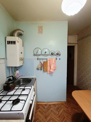 Продам двухкомнатную (2-комн.) квартиру, Любимова ул, 6, Иваново г