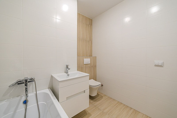 Продам трехкомнатную (3-комн.) квартиру, Щербакова ул, 85, Пенза г