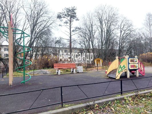 Продам однокомнатную (1-комн.) квартиру, Гагарина ул, 1, Кузнечное гп