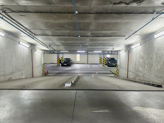 Сдам машиноместо 15 м2, Суздальское ш, 20к2, Санкт-Петербург г