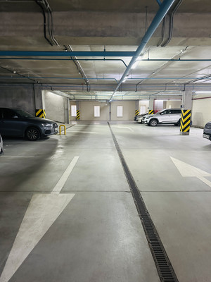 Сдам машиноместо 15 м2, Суздальское ш, 20к2, Санкт-Петербург г