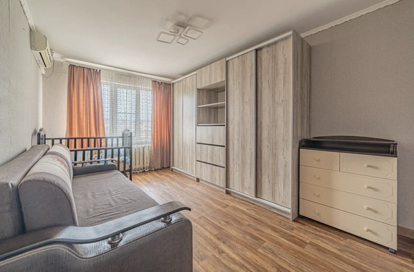 Продам двухкомнатную (2-комн.) квартиру, Ухтомского ул, 5, Пенза г