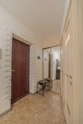 Продам двухкомнатную (2-комн.) квартиру, Ухтомского ул, 5, Пенза г