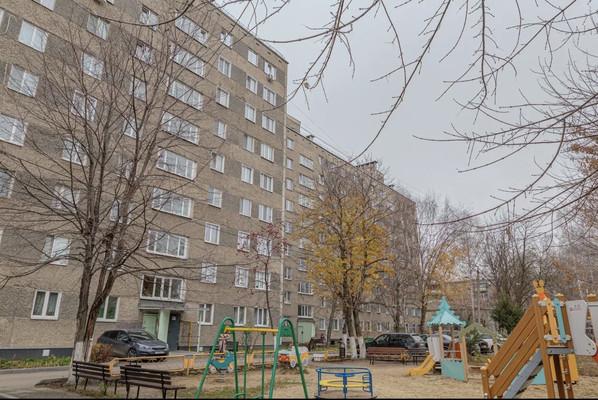 Продам двухкомнатную (2-комн.) квартиру, Ухтомского ул, 5, Пенза г