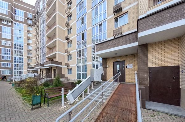 Продам двухкомнатную (2-комн.) квартиру, Татьянин Парк ул, 16к3, Московский п