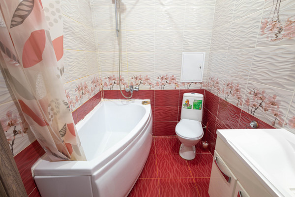 Продам двухкомнатную (2-комн.) квартиру, Югорская ул, 14к4, Ханты-Мансийск г