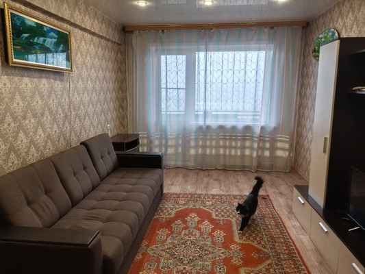 Продам двухкомнатную (2-комн.) квартиру, Забойщика ул, 38, Черемхово г