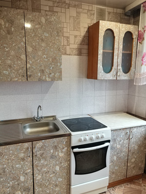 Продам двухкомнатную (2-комн.) квартиру, Забойщика ул, 38, Черемхово г