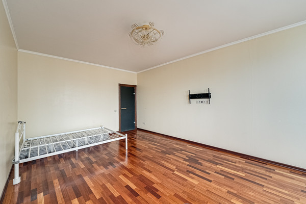 Продам однокомнатную (1-комн.) квартиру, Кастанаевская ул, 45к2, Москва г