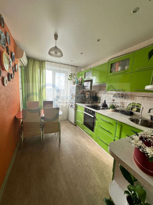 Продам двухкомнатную (2-комн.) квартиру, Артиллерийская ул, 12, Саратов г