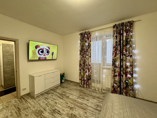 Продам однокомнатную (1-комн.) квартиру, Объездная дорога ул, 2, Сосновый Бор п