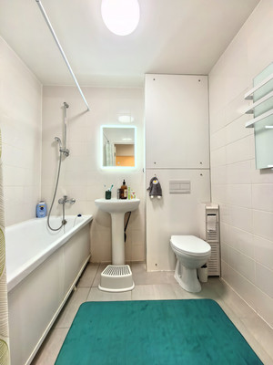 Продам двухкомнатную (2-комн.) квартиру, Усадебный Парк ул, 1, Филимонковское п