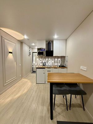 Продам однокомнатную (1-комн.) квартиру, Шоссе в Лаврики ул, 93, Мурино п