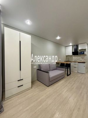 Продам однокомнатную (1-комн.) квартиру, Шоссе в Лаврики ул, 93, Мурино п