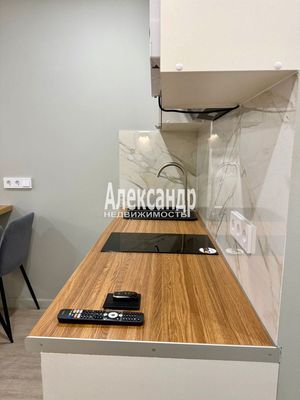 Продам однокомнатную (1-комн.) квартиру, Шоссе в Лаврики ул, 93, Мурино п