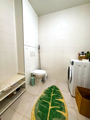 Продам трехкомнатную (3-комн.) квартиру, Усадебный Парк ул, 1, Филимонковское п