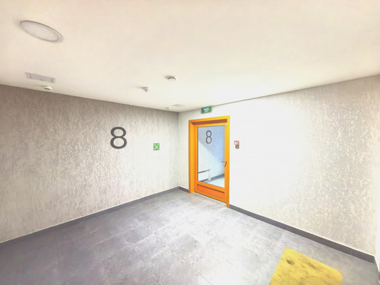 Продам трехкомнатную (3-комн.) квартиру, Усадебный Парк ул, 1, Филимонковское п