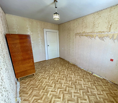 Продам двухкомнатную (2-комн.) квартиру, 1-й Микрорайон ул, 51, Эльбан рп