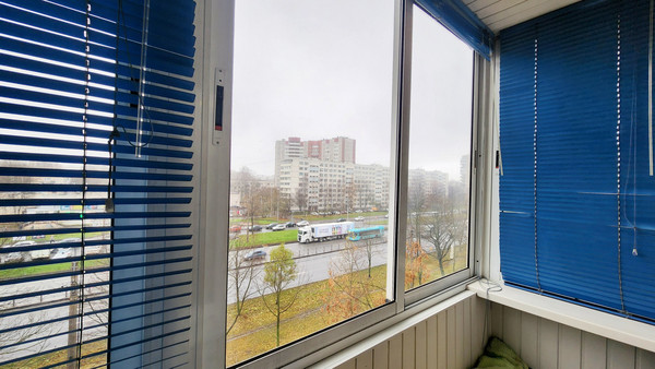 Продам двухкомнатную (2-комн.) квартиру, Софийская ул, 32к1, Санкт-Петербург г