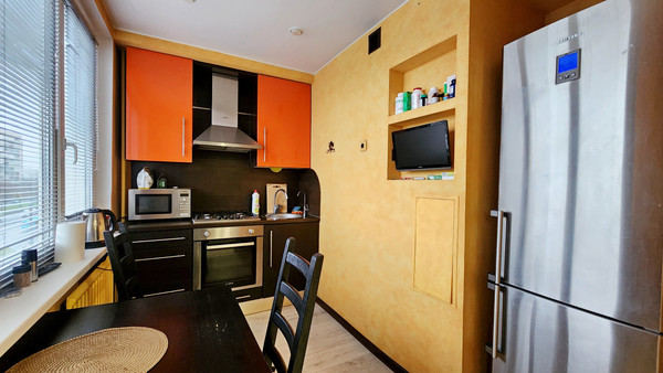 Продам двухкомнатную (2-комн.) квартиру, Софийская ул, 32к1, Санкт-Петербург г