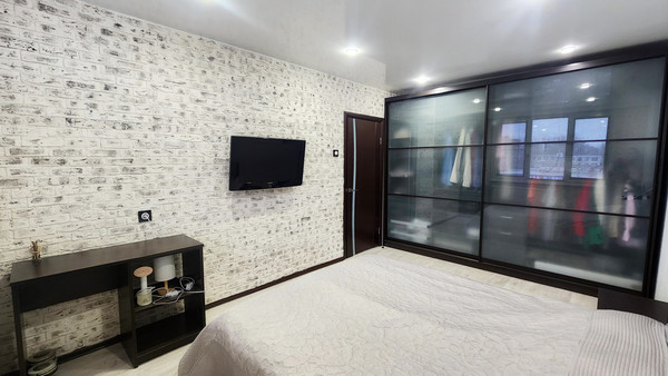 Продам двухкомнатную (2-комн.) квартиру, Софийская ул, 32к1, Санкт-Петербург г