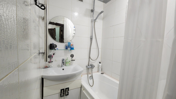 Продам двухкомнатную (2-комн.) квартиру, Софийская ул, 32к1, Санкт-Петербург г