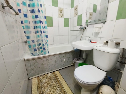 Продам однокомнатную (1-комн.) квартиру, Комсомольская ул, 133, Апшеронск г