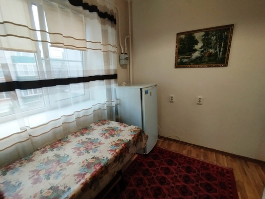 Продам однокомнатную (1-комн.) квартиру, Комсомольская ул, 133, Апшеронск г