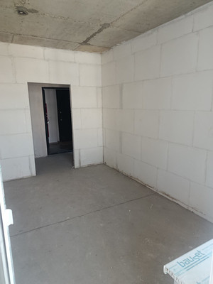 Продам однокомнатную (1-комн.) квартиру, Труда ул, 8к1, Гайдук с